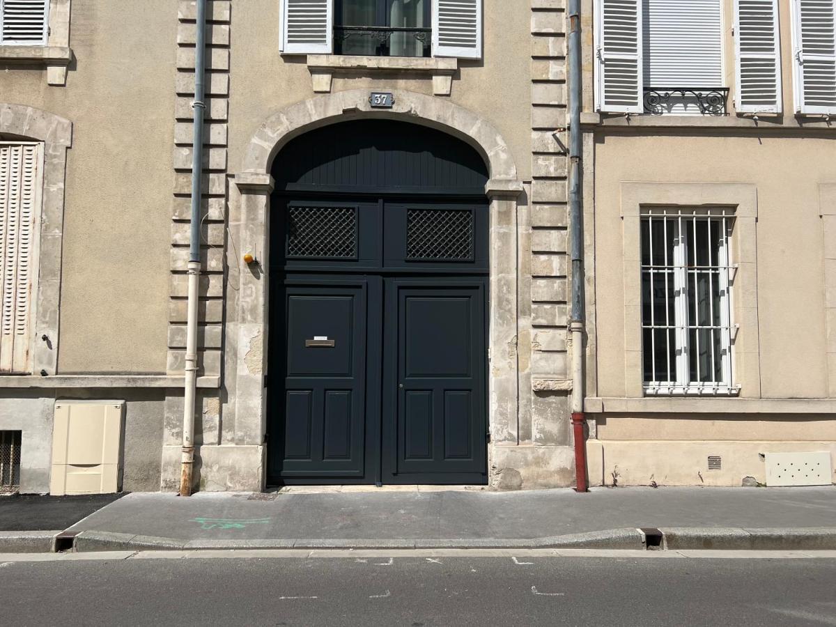 Chic Type 4 / Parking Prive * Reims